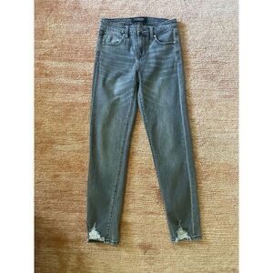 Liverpool Los Angeles Girlfriend Jeans Gray Distressed Hem  Sz 2 / 26  High Rise